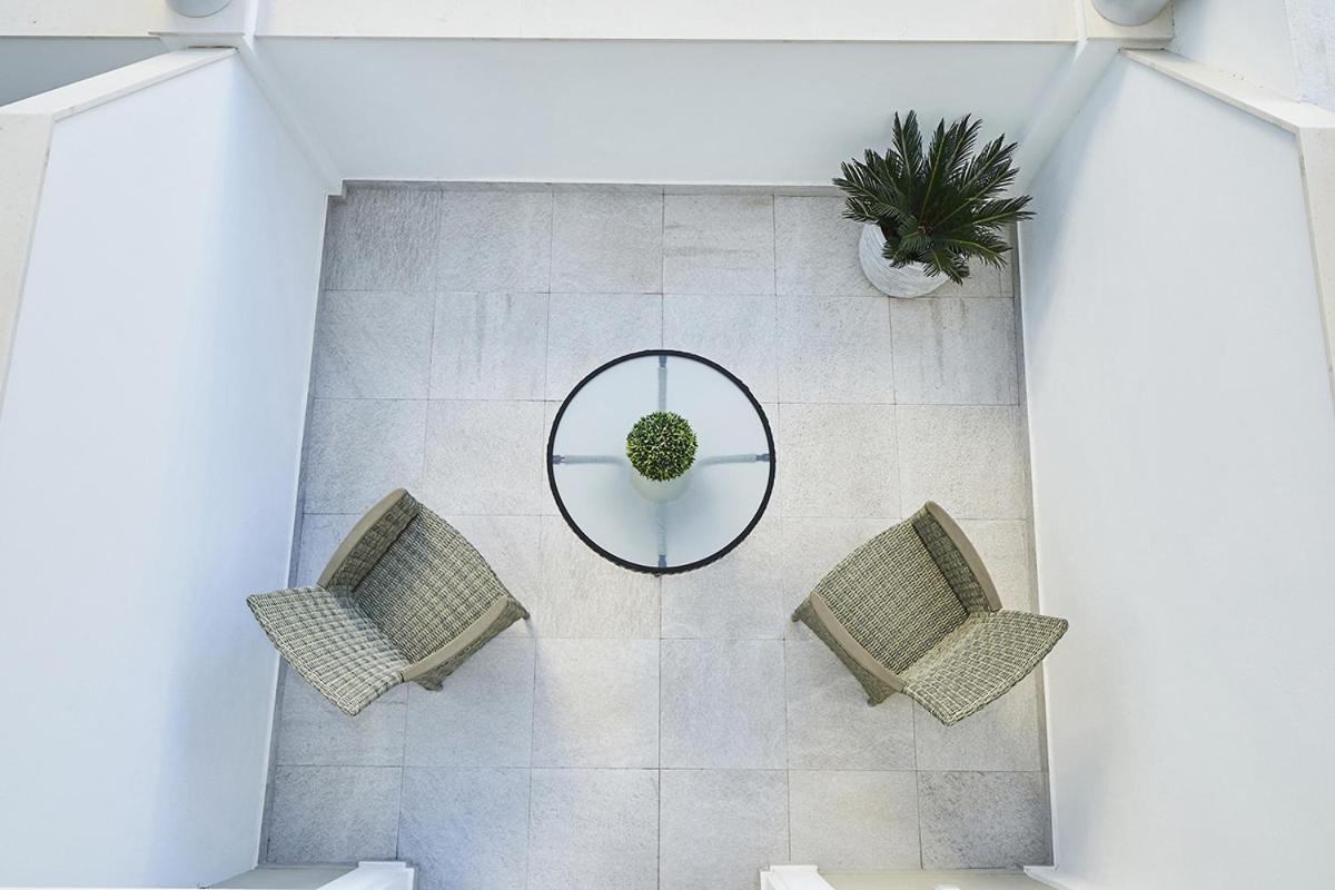 Hostal Boutique Aurora Nerja Exterior photo