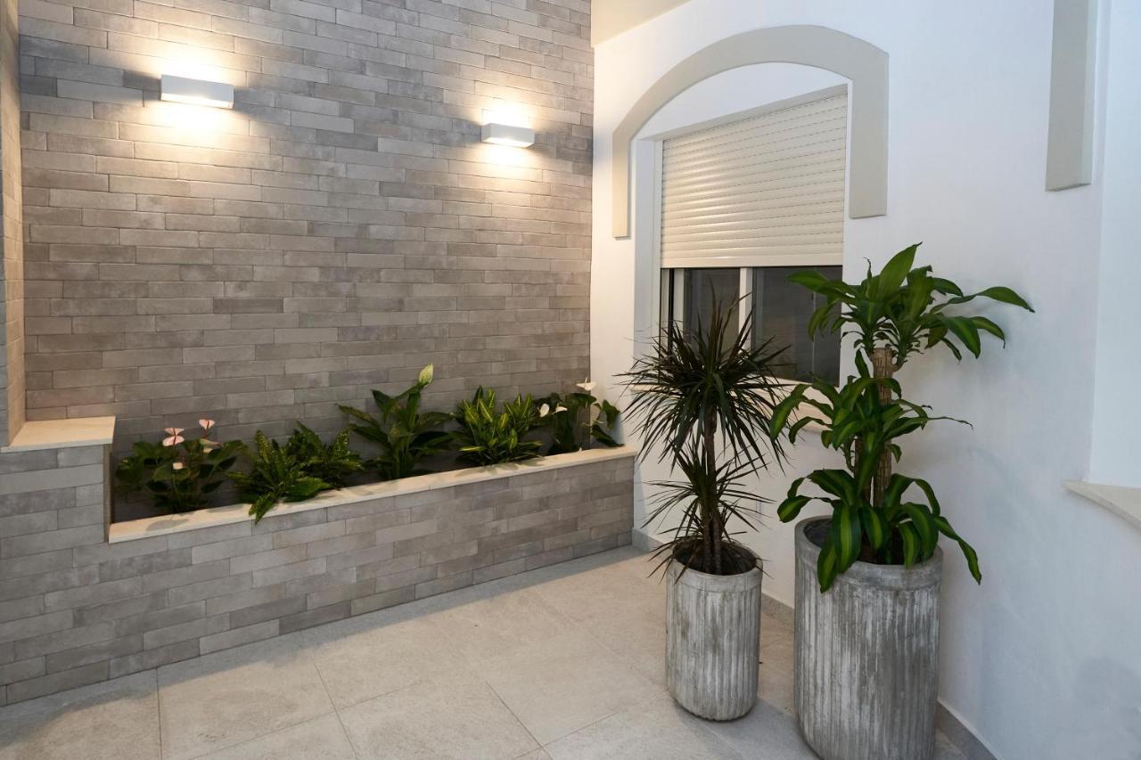 Hostal Boutique Aurora Nerja Exterior photo