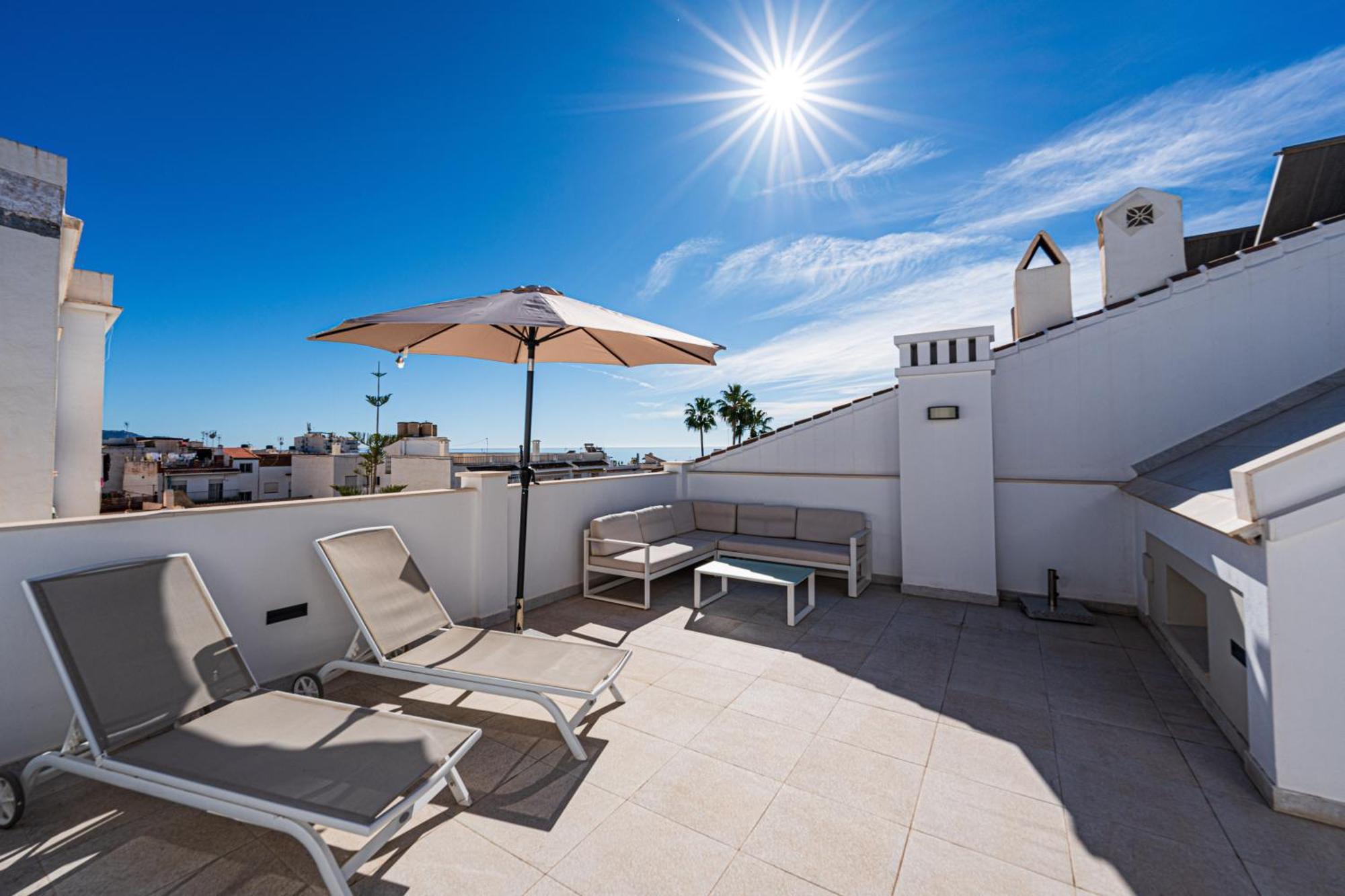 Hostal Boutique Aurora Nerja Exterior photo