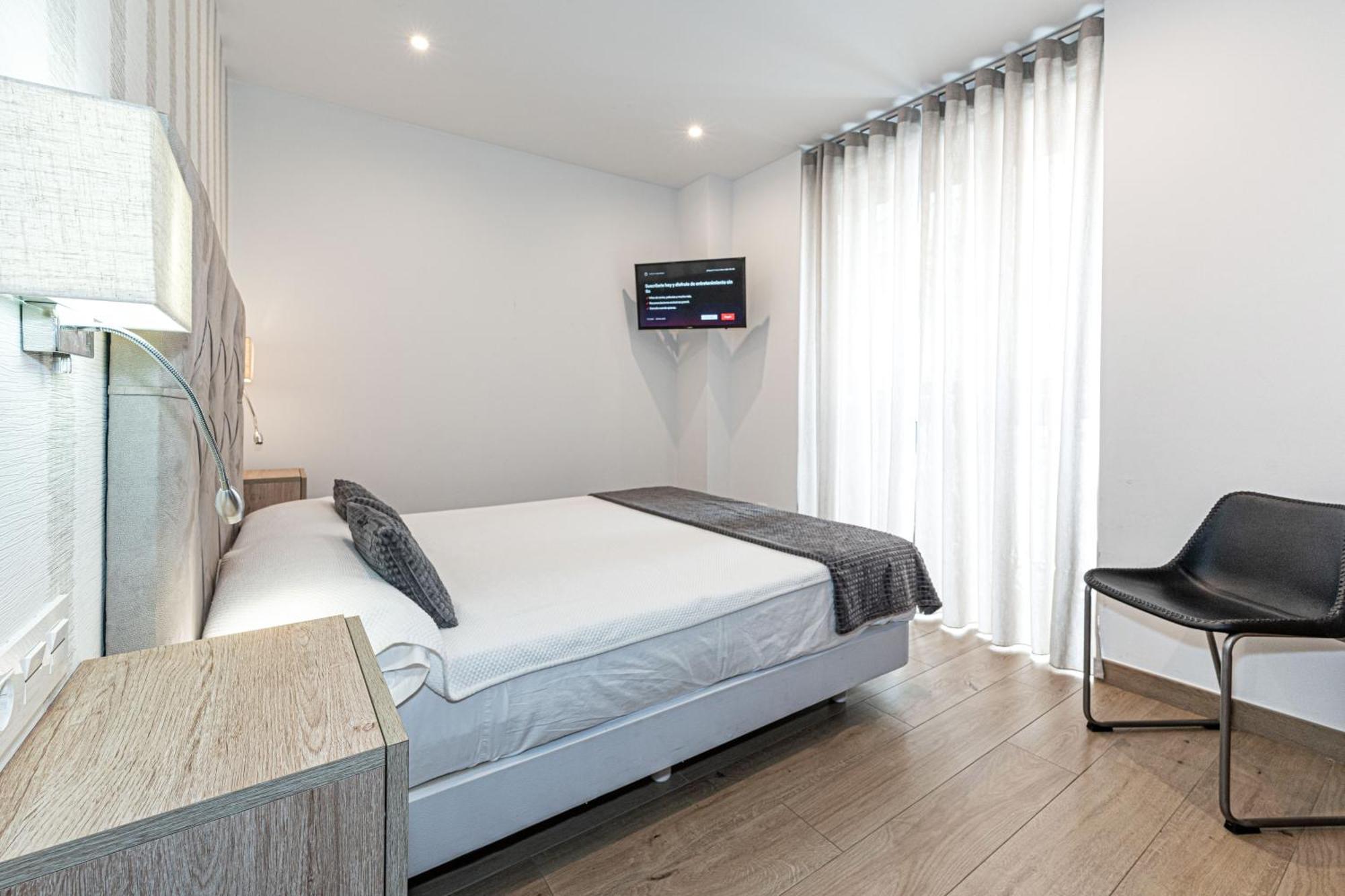 Hostal Boutique Aurora Nerja Exterior photo